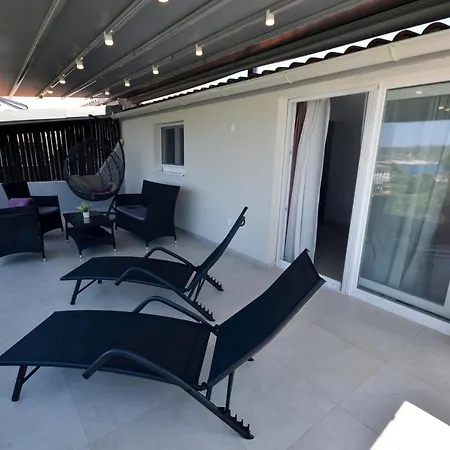 Kanica Relax Rogoznica (Sibenik-Knin)