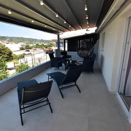 Kanica Relax Rogoznica (Sibenik-Knin)
